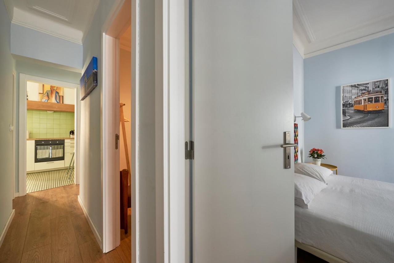 Elegant Riverview Apartment In Historical Lissabon Buitenkant foto